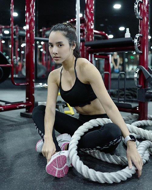 เบเบ้ ธันย์ชนก เบเบ้ ธันย์ชนก