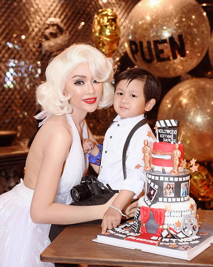 เป้ย ปานวาด เป้ย ปานวาด