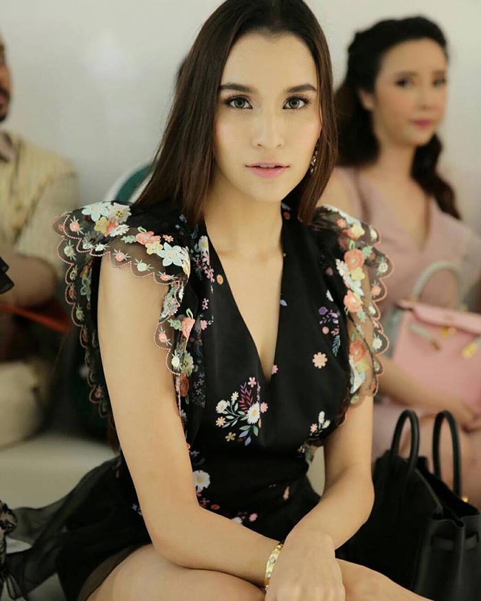 หยาดทิพย์ หยาดทิพย์