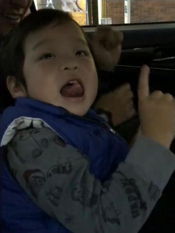 ติ๊ก น้องเต็นท์ ติ๊ก น้องเต็นท์