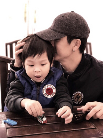 ติ๊ก น้องเต็นท์ ติ๊ก น้องเต็นท์
