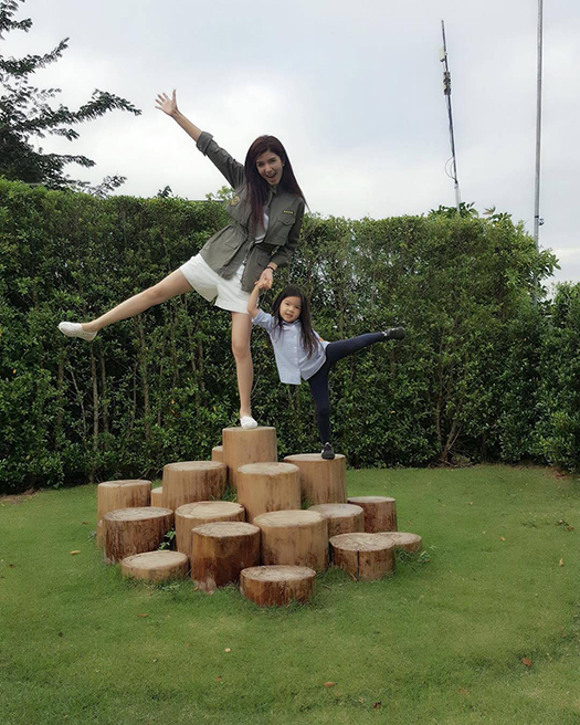 น้องมะลิ น้องมะลิ