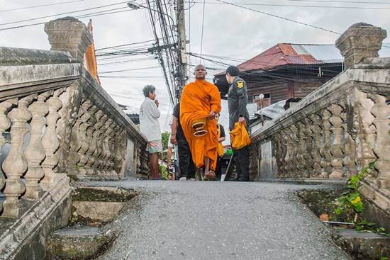 พระบัวขาว พระบัวขาว