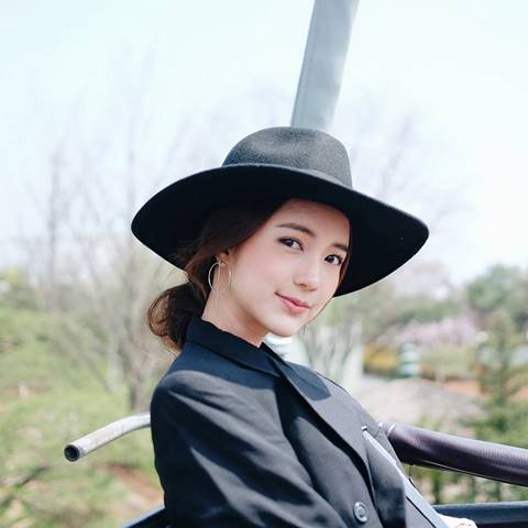 เบลล่า เปรี้ยว พรีม นำทีมทัวร์เกาหลีพร้อมคนสนิท กับภาพสวยปังยกกำลัง 10 เบลล่า เปรี้ยว พรีม นำทีมทัวร์เกาหลีพร้อมคนสนิท กับภาพสวยปังยกกำลัง 10