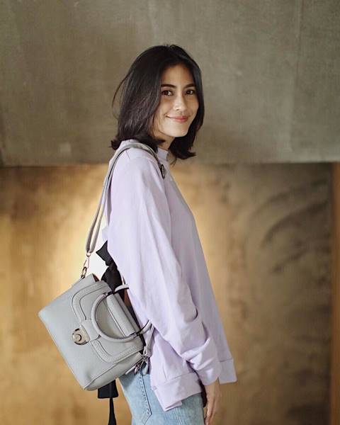 จุ๋ย วรัทยา กับลุคแมน ๆ ใน IG เลิกเป็นเมียหลวงแล้วมาเป็นสามีเถอะ จุ๋ย วรัทยา กับลุคแมน ๆ ใน IG เลิกเป็นเมียหลวงแล้วมาเป็นสามีเถอะ