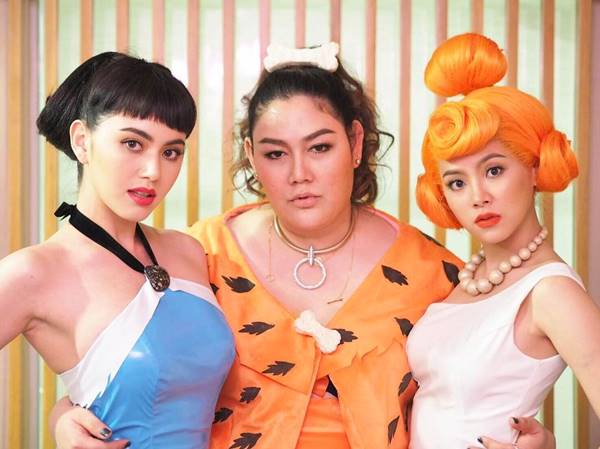 ลือสนั่น ใบเฟิร์น พิมพ์ชนก เปลี่ยนผู้จัดการ !! หลังเปลี่ยนเบอร์ติดต่อรับงาน ลือสนั่น ใบเฟิร์น พิมพ์ชนก เปลี่ยนผู้จัดการ !! หลังเปลี่ยนเบอร์ติดต่อรับงาน