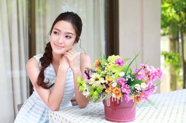 ไปดู... ติวดี แฟนเก่าสาธิต จะว่ายังไง เมื่อเห็น ธิตจี หวานกันใน คลื่นชีวิต ตอนจบ ไปดู... ติวดี แฟนเก่าสาธิต จะว่ายังไง เมื่อเห็น ธิตจี หวานกันใน คลื่นชีวิต ตอนจบ