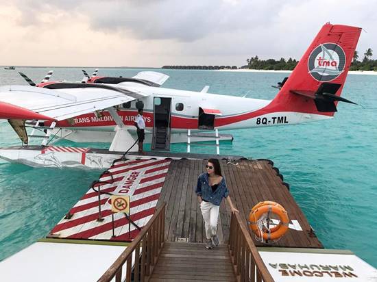 อุว้าว ! ไอซ์ อภิษฎา ฮอตฉ่า ในชุดว่ายน้ำสุดเซ็กซี่ จากทริปเที่ยวมัลดีฟส์ อุว้าว ! ไอซ์ อภิษฎา ฮอตฉ่า ในชุดว่ายน้ำสุดเซ็กซี่ จากทริปเที่ยวมัลดีฟส์