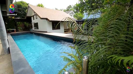 เปิดบ้าน ท็อป ดารณีนุช ร่มรื่น สวยงาม กับมรดกตกทอด..ใจกลางสุขุมวิท เปิดบ้าน ท็อป ดารณีนุช ร่มรื่น สวยงาม กับมรดกตกทอด..ใจกลางสุขุมวิท