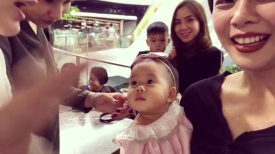 กุ๊บกิ๊บ เผยโมเมนต์ เป่าเปา สนิท มาร์กี้ ลั่นคลิปนี้ ญาญ่า ต้องดู กุ๊บกิ๊บ เผยโมเมนต์ เป่าเปา สนิท มาร์กี้ ลั่นคลิปนี้ ญาญ่า ต้องดู