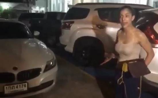 นักวิชาการซัด แอนนา รีส ทำผิดซ้ำซาก นักวิชาการซัด แอนนา รีส ทำผิดซ้ำซาก