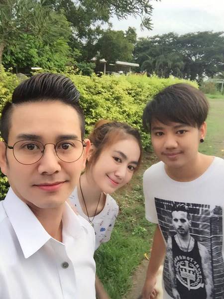 ครอบครัว ไชยา มิตรชัย ครอบครัว ไชยา มิตรชัย