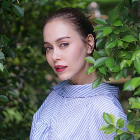 นัท มีเรีย นัท มีเรีย