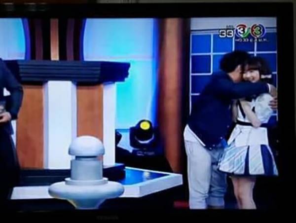 จุ๊บจิ๊บ เชิญยิ้ม จุ๊บจิ๊บ เชิญยิ้ม