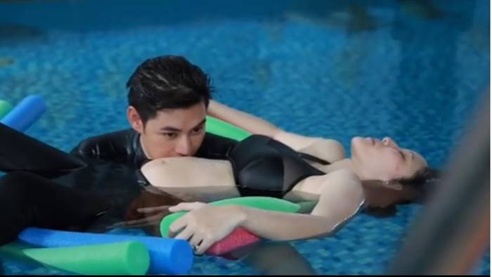 แอมป์ พีรวัศ แอมป์ พีรวัศ