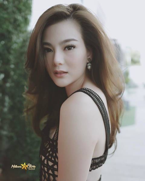 ดิว อริสรา ไม่รู้ตัวกดอันฟอลโล IG ไผ่ วันพ้อยท์ ย้ำรักยังโอเค ดิว อริสรา ไม่รู้ตัวกดอันฟอลโล IG ไผ่ วันพ้อยท์ ย้ำรักยังโอเค