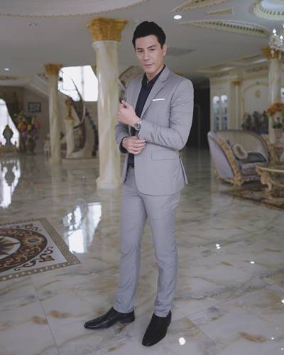 โดม หวิดเสียโฉมเกือบหมดหล่อ โดม หวิดเสียโฉมเกือบหมดหล่อ