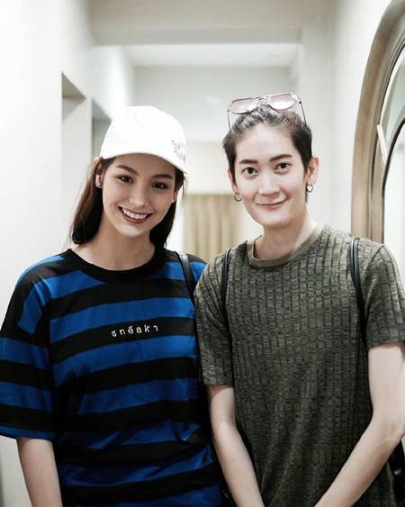 จูลี่ The Face จูลี่ The Face