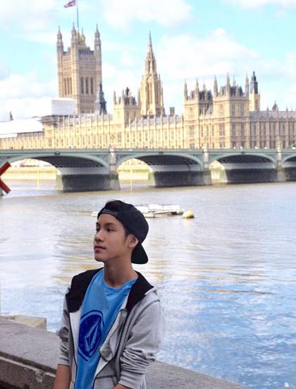 ปิ่น เก็จมณีลูกชายคนที่ 4 ปิ่น เก็จมณีลูกชายคนที่ 4