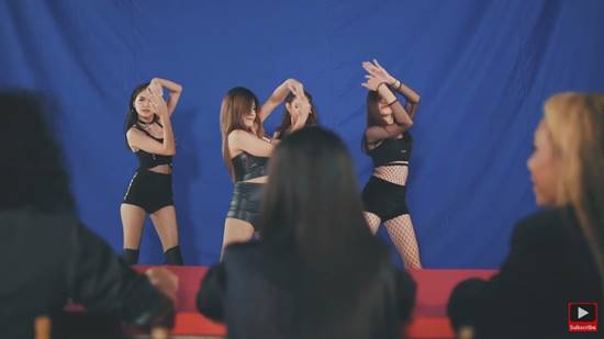 เสก โลโซ feat. ลำไย ไหทองคำ เสก โลโซ feat. ลำไย ไหทองคำ