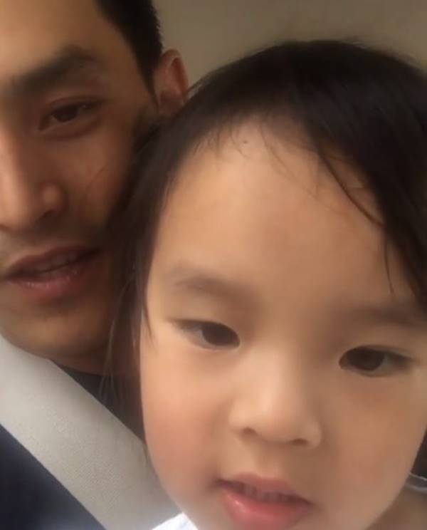 สงกรานต์ ใช้เวลากับ น้องปีใหม่ ในวันพ่อ สงกรานต์ ใช้เวลากับ น้องปีใหม่ ในวันพ่อ