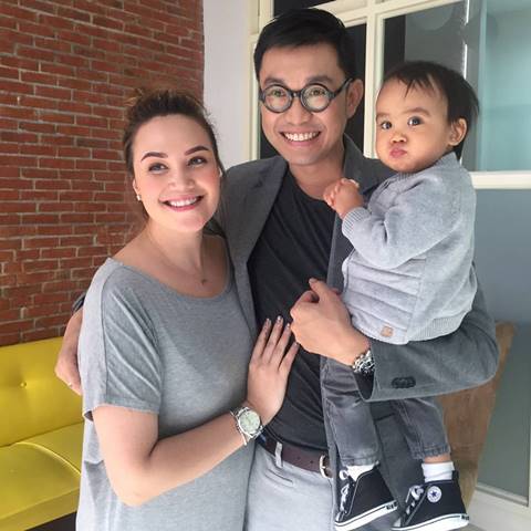 ชมพู่ อารยา กลับมาอัด 3 แซบ แม่ทาทา หอบลูกโป่งยินดี งานนี้มีซึ้ง ! ชมพู่ อารยา กลับมาอัด 3 แซบ แม่ทาทา หอบลูกโป่งยินดี งานนี้มีซึ้ง !