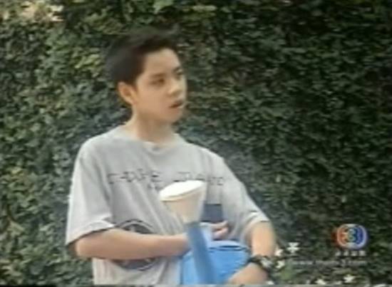 ย้อนคลิป ทอม Room39 สมัยเด็ก เสียงตะมุตะมิเหมือน หน้ากากทุเรียน เป๊ะเลย ! ย้อนคลิป ทอม Room39 สมัยเด็ก เสียงตะมุตะมิเหมือน หน้ากากทุเรียน เป๊ะเลย !