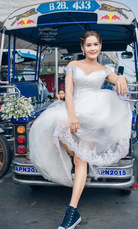 หนูเล็ก ก่อนบ่าย เผยภาพพรีเวดดิ้งคู่แฟนหนุ่ม สวยหวาน แสนเก๋ ณ อุดรฯ หนูเล็ก ก่อนบ่าย เผยภาพพรีเวดดิ้งคู่แฟนหนุ่ม สวยหวาน แสนเก๋ ณ อุดรฯ