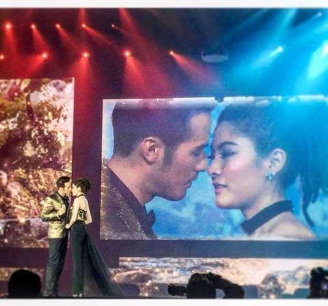 ป๊อก ไม่หึง มาร์กี้ บอย เลิฟซีนในคอนเสิร์ต เข้าใจว่าเป็นงาน บอกเห็นจนชินแล้ว ป๊อก ไม่หึง มาร์กี้ บอย เลิฟซีนในคอนเสิร์ต เข้าใจว่าเป็นงาน บอกเห็นจนชินแล้ว