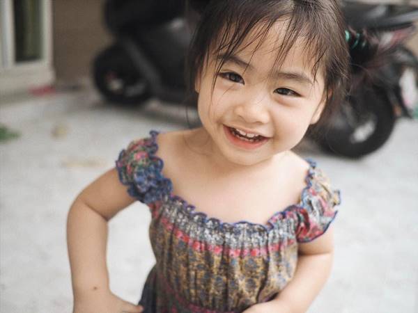 น้องชูใจ ลูกพ่อกอล์ฟ ฮอตสุด ๆ ฮั่น เดอะสตาร์ เอ็นดู นั่งติดเวทีรอชมความน่ารัก น้องชูใจ ลูกพ่อกอล์ฟ ฮอตสุด ๆ ฮั่น เดอะสตาร์ เอ็นดู นั่งติดเวทีรอชมความน่ารัก