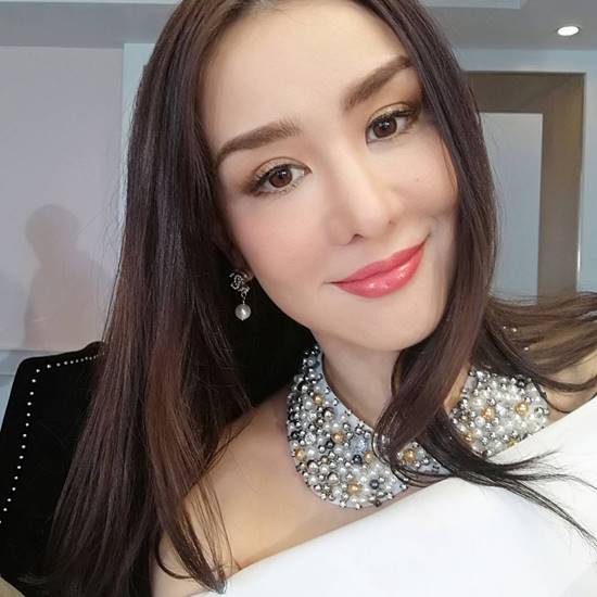 โมเมนต์อบอุ่น..แมว จิระศักดิ์ โผล่เซอร์ไพรส์ นิโคล - น้องทิกเกอร์ กลางรายการ โมเมนต์อบอุ่น..แมว จิระศักดิ์ โผล่เซอร์ไพรส์ นิโคล - น้องทิกเกอร์ กลางรายการ