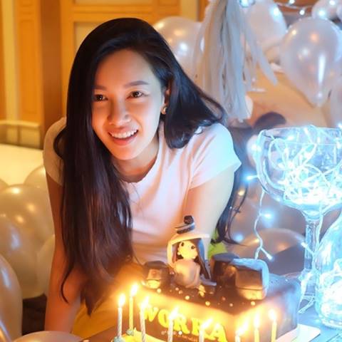 นุ่น วรนุช นุ่น วรนุช