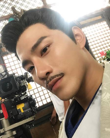 บี้ เคพีเอ็น บี้ เคพีเอ็น