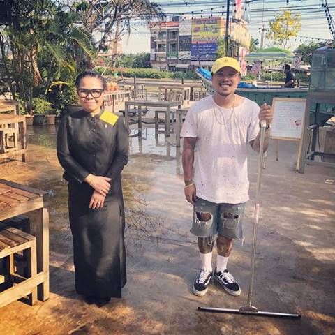 บูบู้ เผยภาพคู่ น้องก๊อต กับโมเมนต์สุขใจ ลูกชายมาไหว้ครับ บูบู้ เผยภาพคู่ น้องก๊อต กับโมเมนต์สุขใจ ลูกชายมาไหว้ครับ