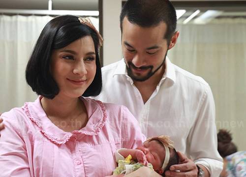 เปิ้ล ภารดี - นิว เชื้อชาติ เปิ้ล ภารดี - นิว เชื้อชาติ