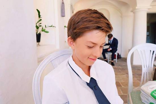 น้องชาย ติช่า น้องชาย ติช่า