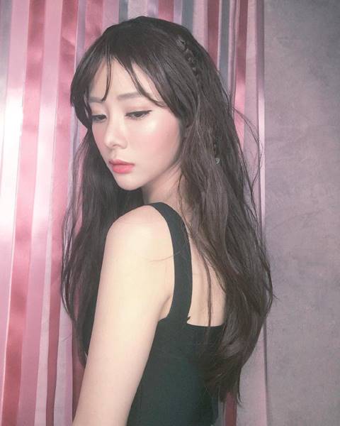 แจม ชรัฐฐา แจม ชรัฐฐา