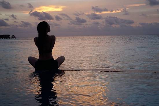 ใหม่ ดาวิกา ใหม่ ดาวิกา