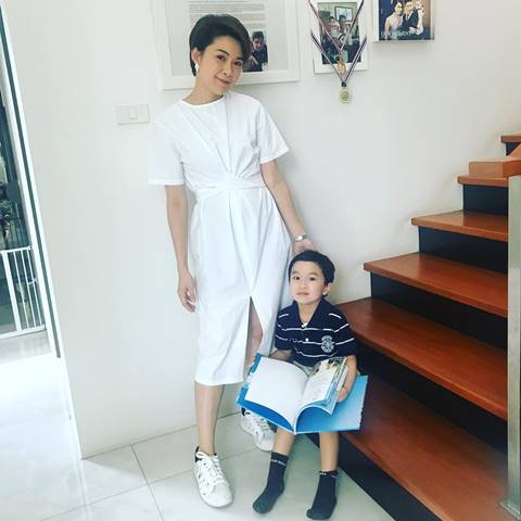 นิหน่า ย้อนเล่าเรื่องที่ทำน้ำตาไหล เมื่อลูกถาม ทำไมในหลวง ร.9 ต้องไปสวรรค์ นิหน่า ย้อนเล่าเรื่องที่ทำน้ำตาไหล เมื่อลูกถาม ทำไมในหลวง ร.9 ต้องไปสวรรค์