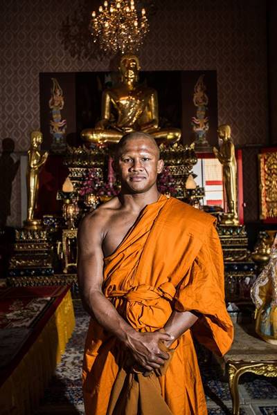 พระบัวขาว พระบัวขาว