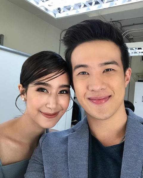 เจมส์ มาร์ ควง ญาญ่า ฟิตติ้ง กลิ่นกาสะลอง เจมส์ มาร์ ควง ญาญ่า ฟิตติ้ง กลิ่นกาสะลอง