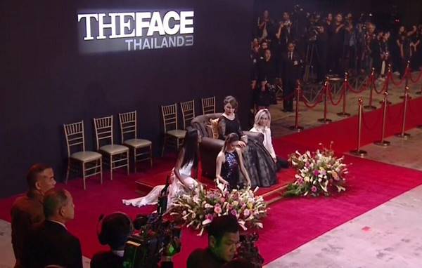 ทูลกระหม่อมหญิงอุบลรัตนฯ ทรงเป็นองค์ประธาน The Face 3 รอบไฟนอล ทูลกระหม่อมหญิงอุบลรัตนฯ ทรงเป็นองค์ประธาน The Face 3 รอบไฟนอล