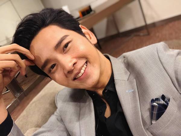 ดีต่อใจ... โต๋ พา ไบรท์ พบครอบครัว ดีต่อใจ... โต๋ พา ไบรท์ พบครอบครัว