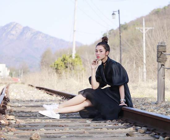 เบลล่า เปรี้ยว พรีม นำทีมทัวร์เกาหลีพร้อมคนสนิท กับภาพสวยปังยกกำลัง 10 เบลล่า เปรี้ยว พรีม นำทีมทัวร์เกาหลีพร้อมคนสนิท กับภาพสวยปังยกกำลัง 10