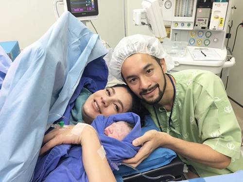 เปิ้ล ภารดี - นิว เชื้อชาติ เปิ้ล ภารดี - นิว เชื้อชาติ