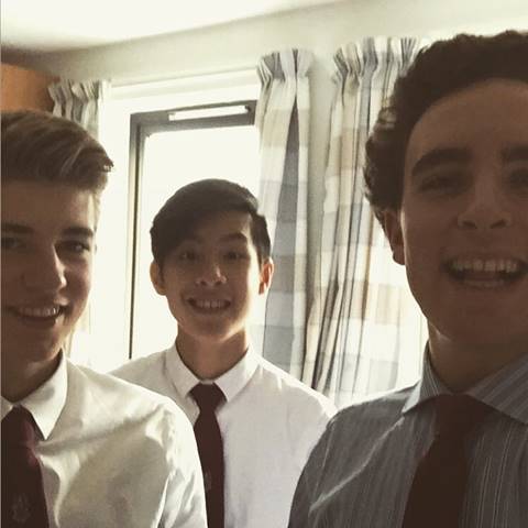 ปิ่น เก็จมณีลูกชายคนที่ 4 ปิ่น เก็จมณีลูกชายคนที่ 4