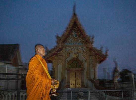 พระบัวขาว พระบัวขาว