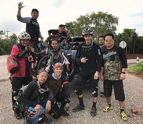 โดม หวิดเสียโฉมเกือบหมดหล่อ โดม หวิดเสียโฉมเกือบหมดหล่อ