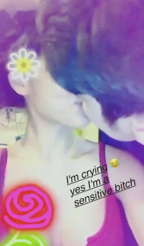 อูย..ดราม่าร้อน ! หวาย โชว์จูบแฟนหนุ่ม-จับหน้าอกใน IG ก่อนลบอย่างไว อูย..ดราม่าร้อน ! หวาย โชว์จูบแฟนหนุ่ม-จับหน้าอกใน IG ก่อนลบอย่างไว