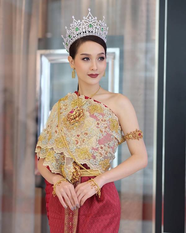 โม จิรัชยา มิสทิฟฟานี่ 2016 โม จิรัชยา มิสทิฟฟานี่ 2016